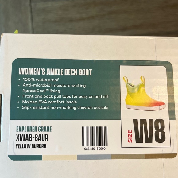 NEW xtratuf yellow aurora deck boots - Picture 2 of 6